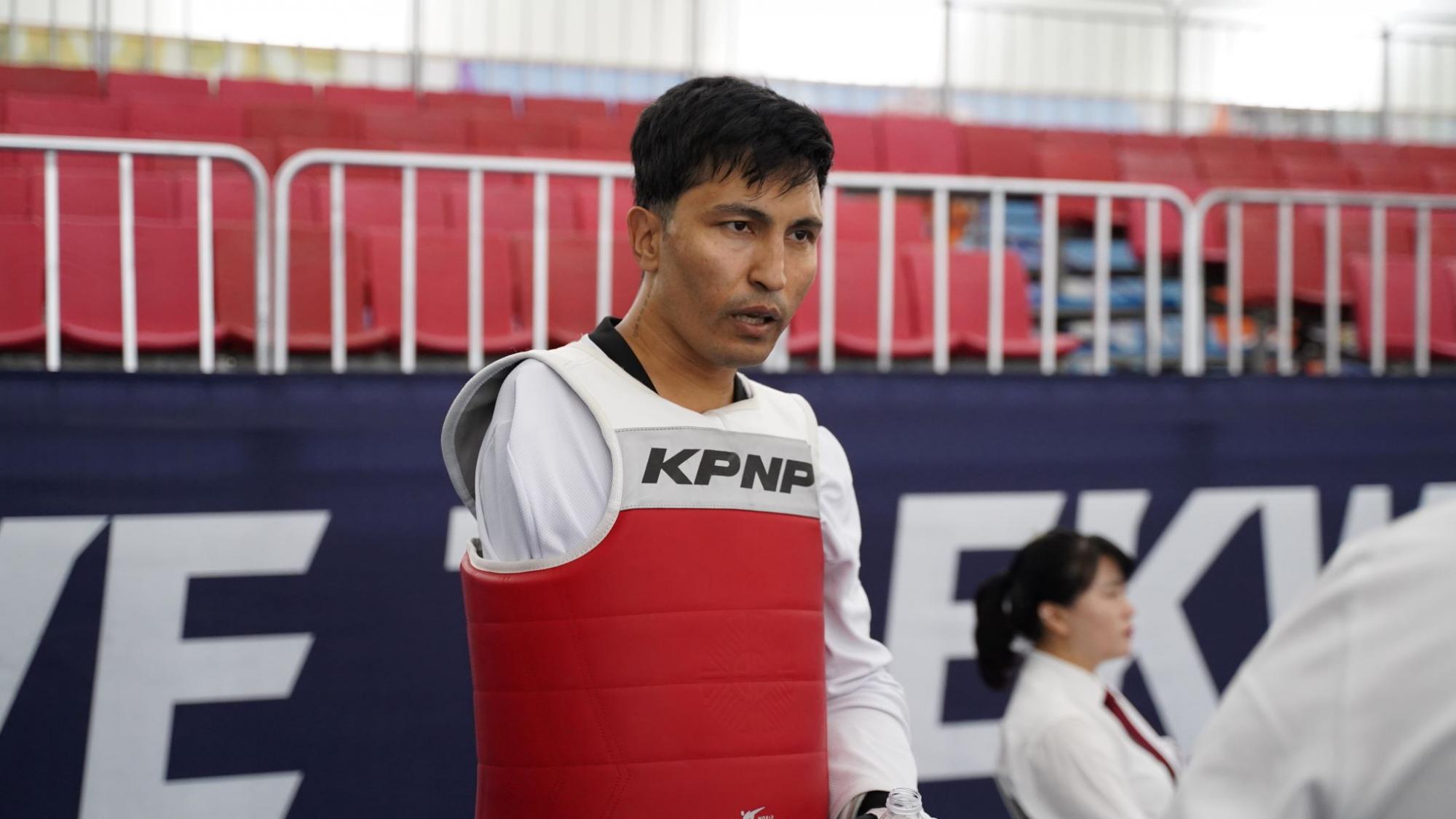 Paris 2024 Refugee Paralympic Team member Hadi Hassanzada